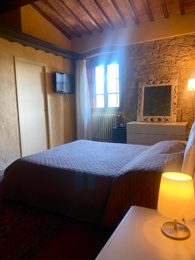 Room In Bb - Agriturismo Sottotono, Nature And Relax Carmignano Extérieur photo